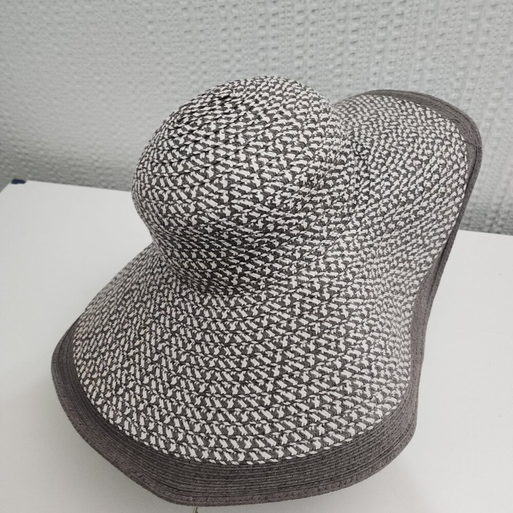 Nine West Oversized Floppy Sun Hat Gray - Picture 8 of 9